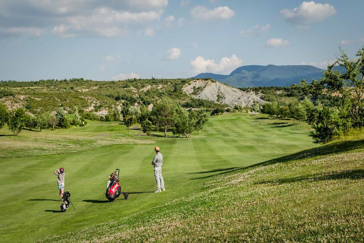 ​Exe Las Margas Golf Latas Екстериор снимка